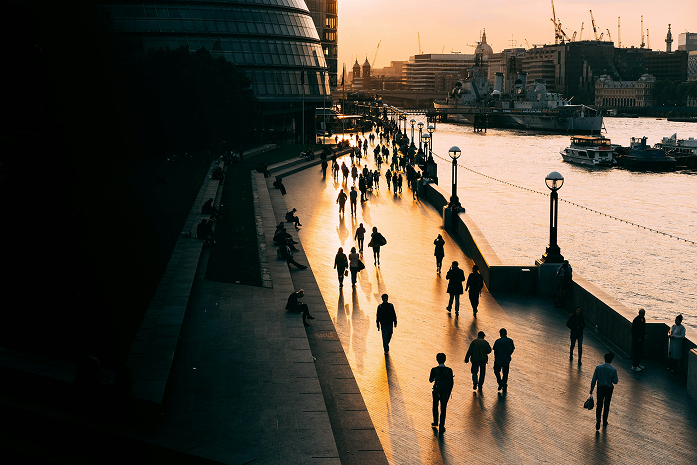 Building smart cities - how local governments can succeed Jason Legget, Public Sector and Enterprise Solutions Lead at Connexin